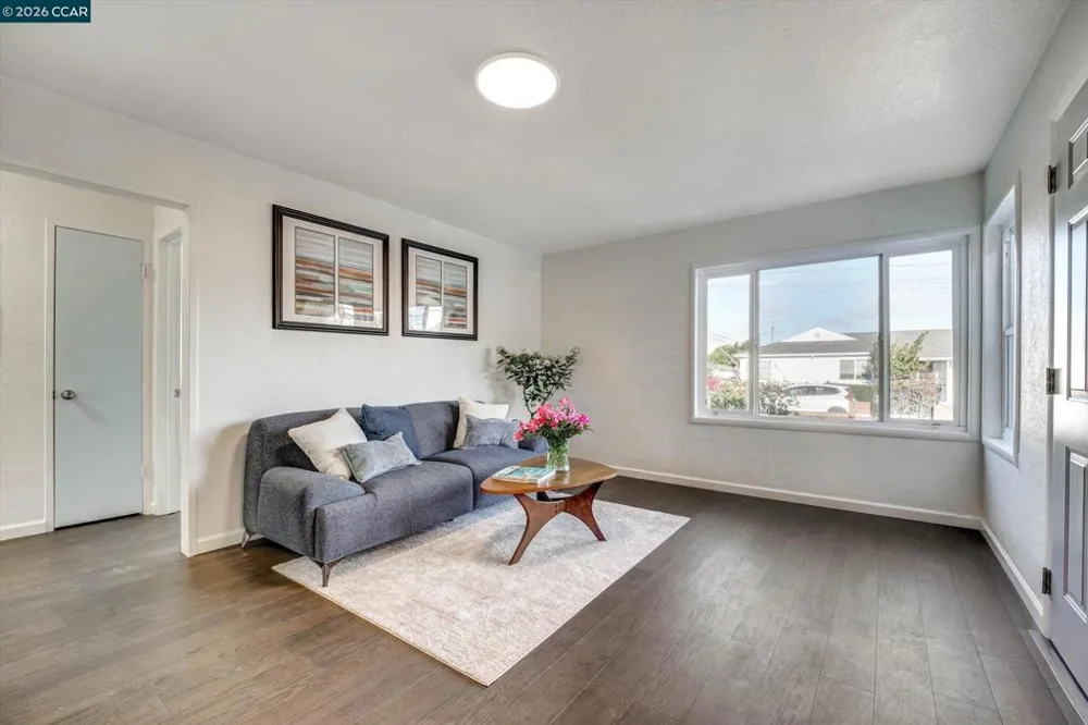 2498 Fordham St San Pablo, CA 94806