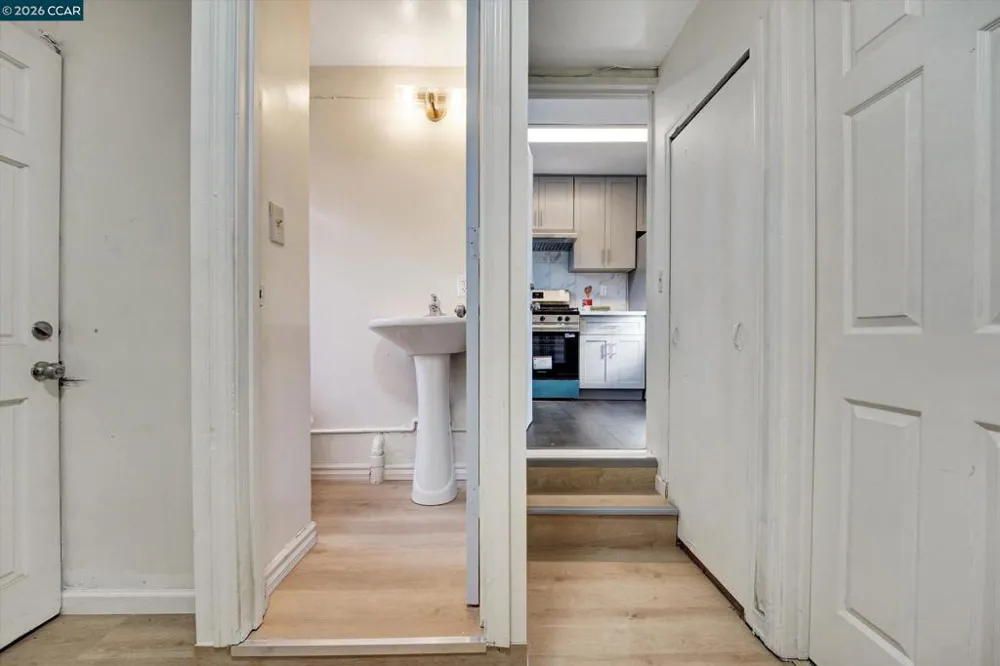 2498 Fordham St San Pablo, CA 94806