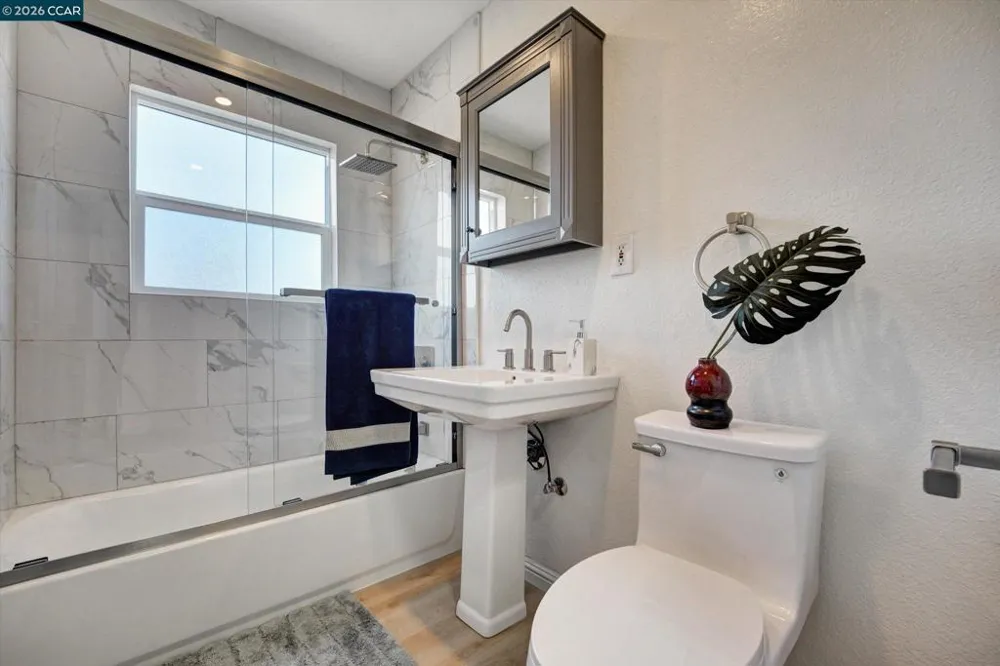 2498 Fordham St San Pablo, CA 94806