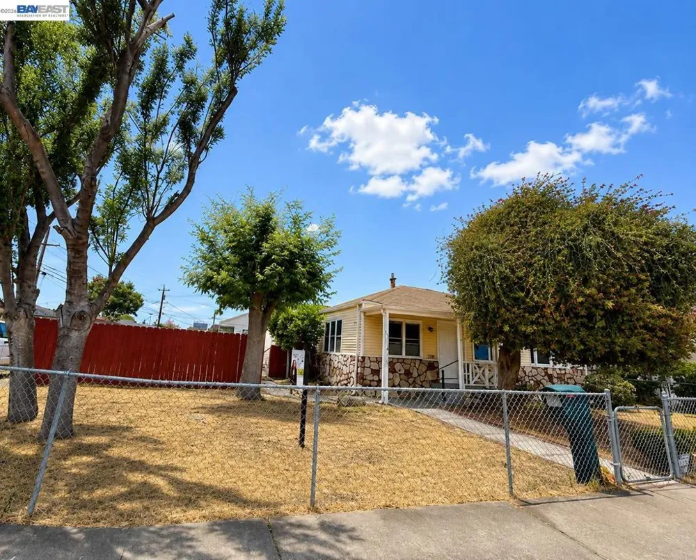 1565 Timothy Dr San Leandro, CA 94577