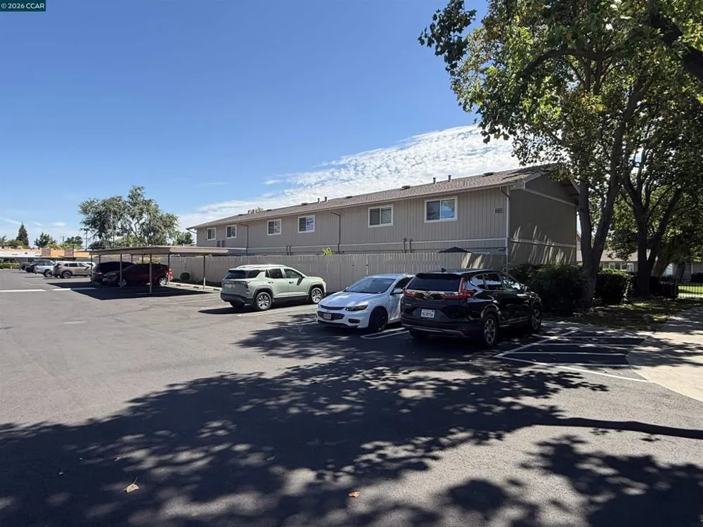 1177 Norwegian Ave Modesto, CA 95350