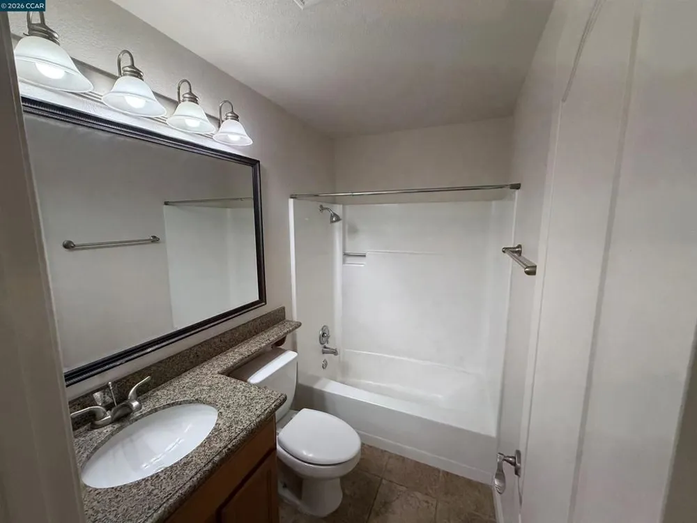 1177 Norwegian Ave Modesto, CA 95350