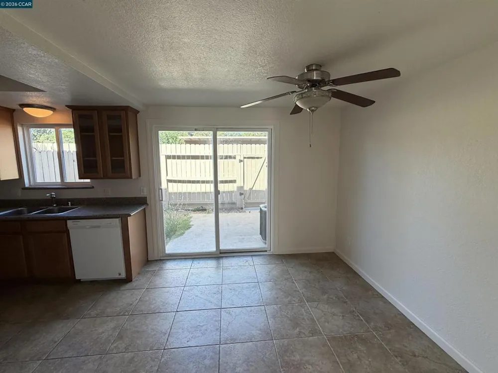 1177 Norwegian Ave Modesto, CA 95350
