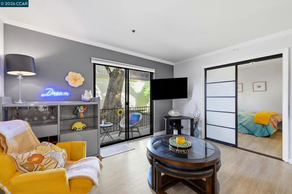 324 Catalpa St #120 San Mateo, CA 94401