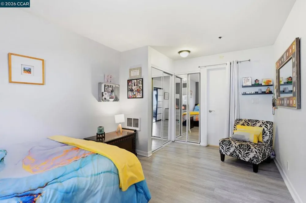 324 Catalpa St #120 San Mateo, CA 94401