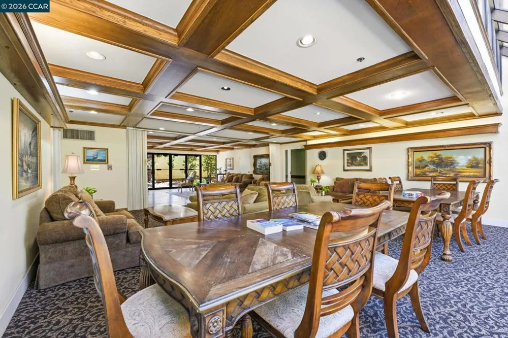 324 Catalpa St #120 San Mateo, CA 94401