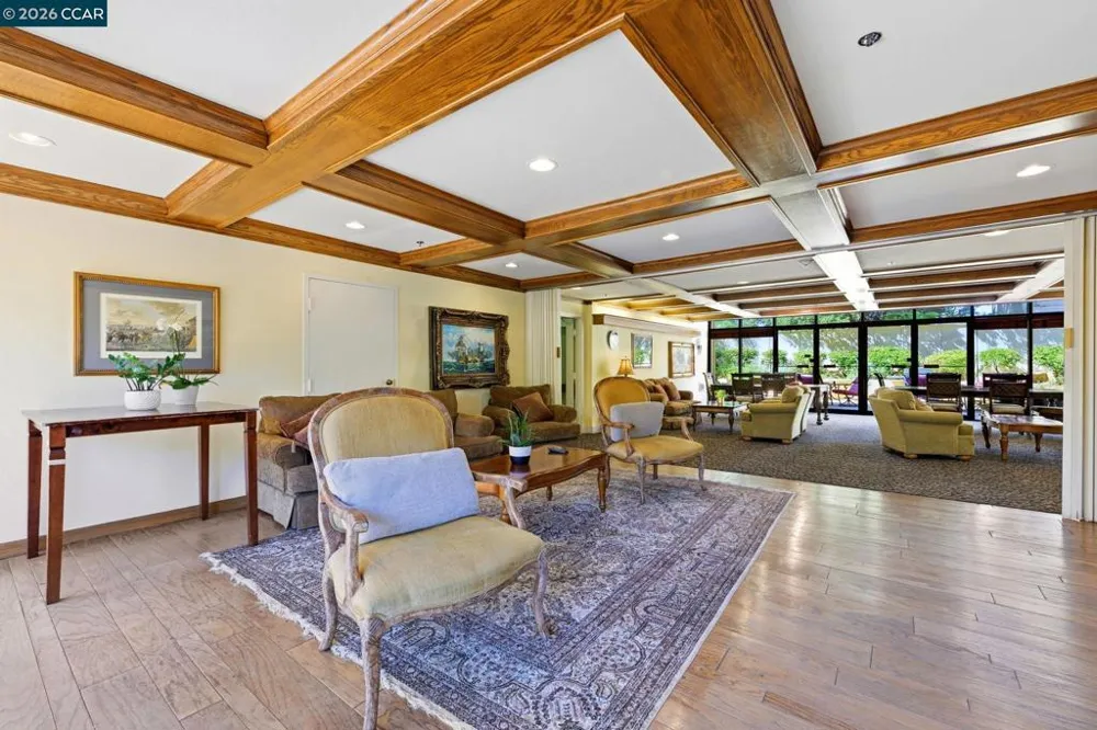 324 Catalpa St #120 San Mateo, CA 94401
