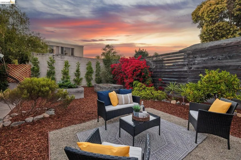 551 Richmond St El Cerrito, CA 94530
