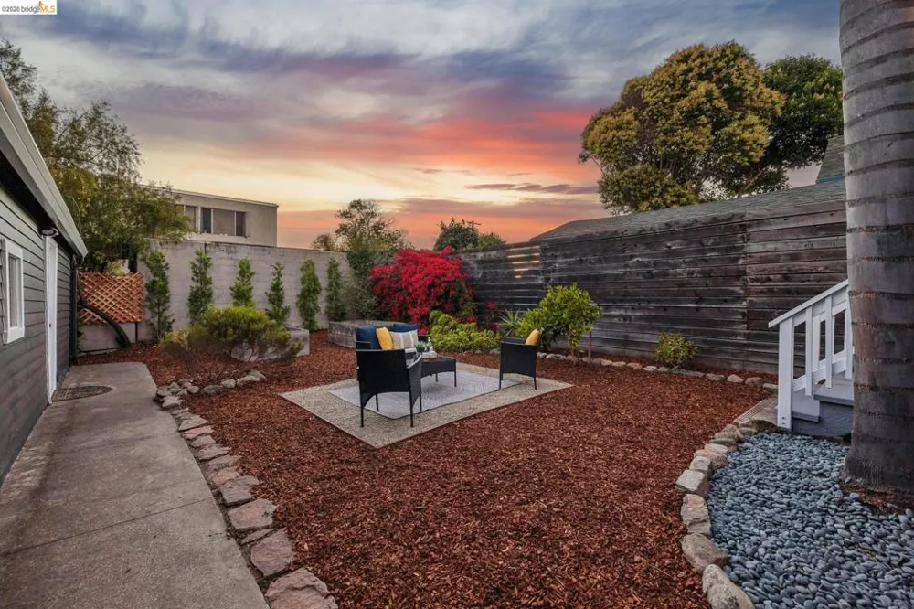 551 Richmond St El Cerrito, CA 94530