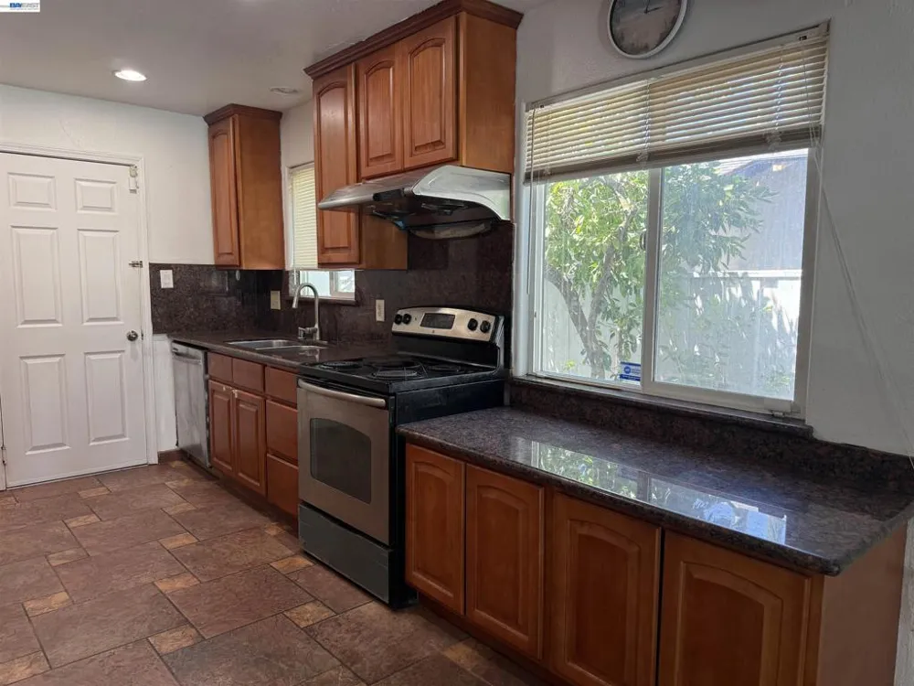 2784 Entrada Cir Antioch, CA 94509