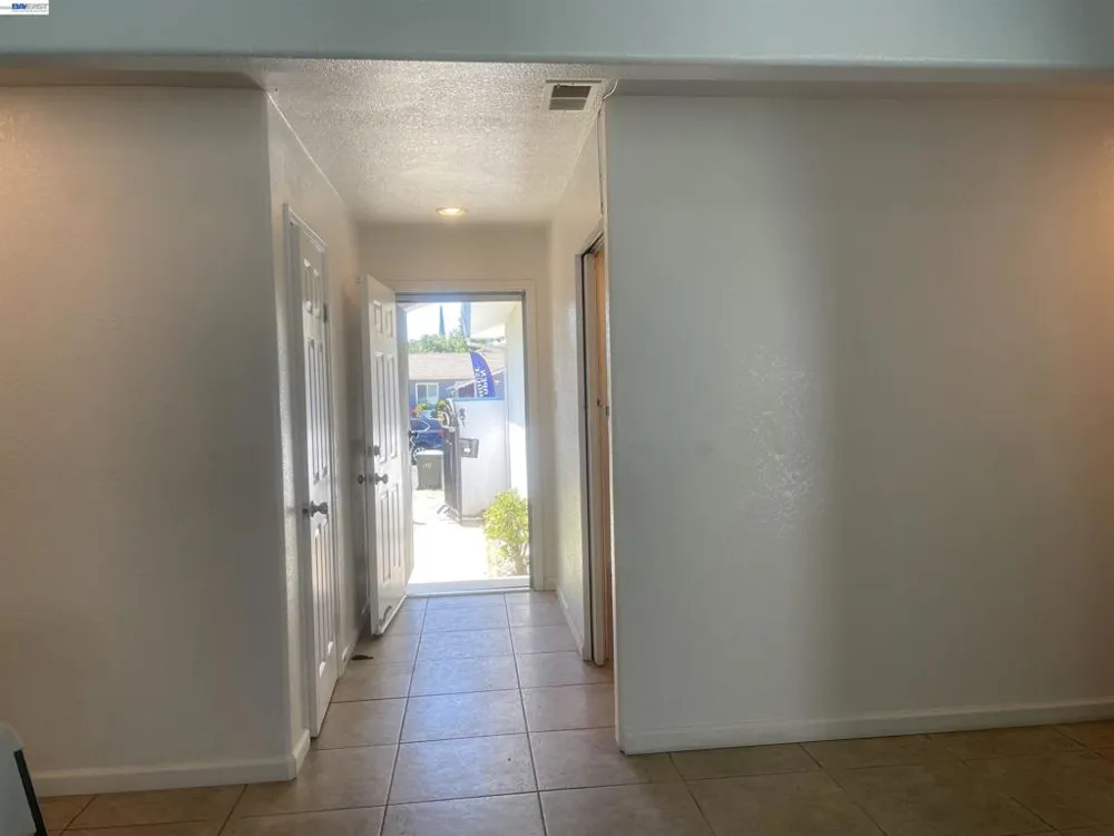2784 Entrada Cir Antioch, CA 94509