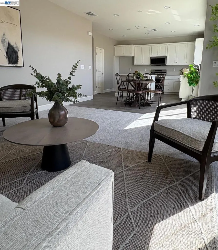 254 Mindy Way Pittsburg, CA 94565