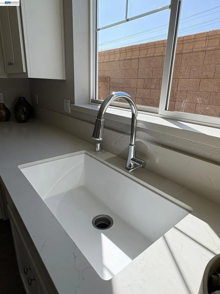 254 Mindy Way Pittsburg, CA 94565