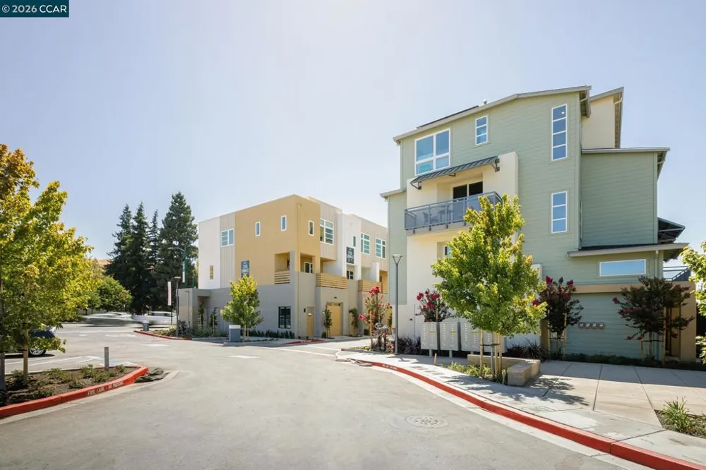 27261 Cosmo Court Hayward, CA 94544