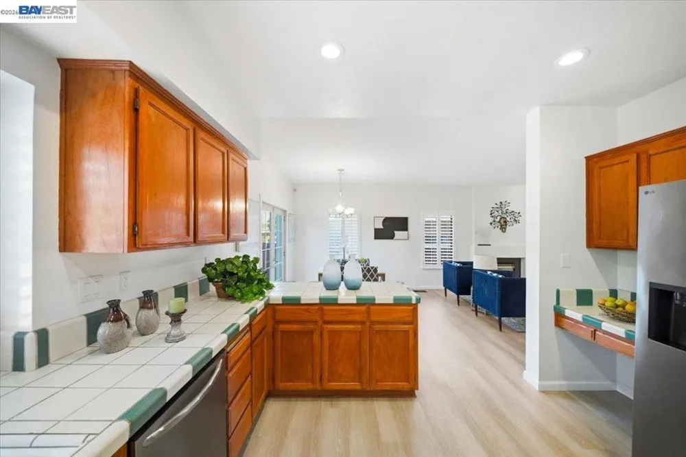 2441 Johns Way Antioch, CA 94531