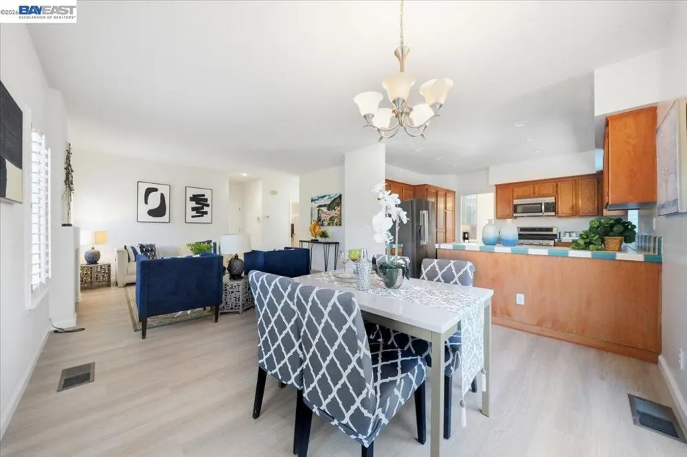 2441 Johns Way Antioch, CA 94531