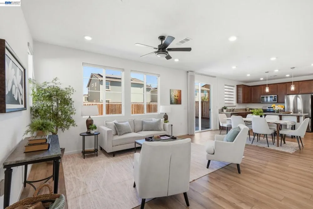 639 Rosedale Way Lathrop, CA 95330