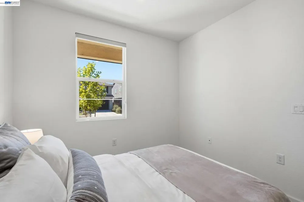 639 Rosedale Way Lathrop, CA 95330