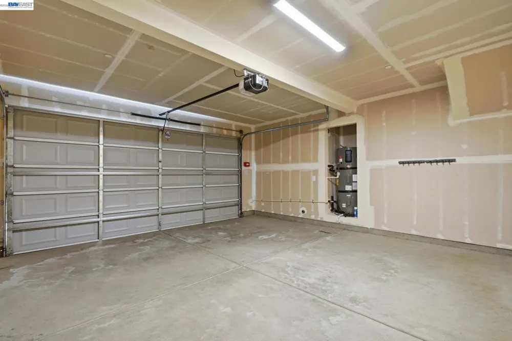 639 Rosedale Way Lathrop, CA 95330