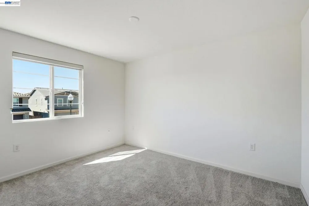 639 Rosedale Way Lathrop, CA 95330