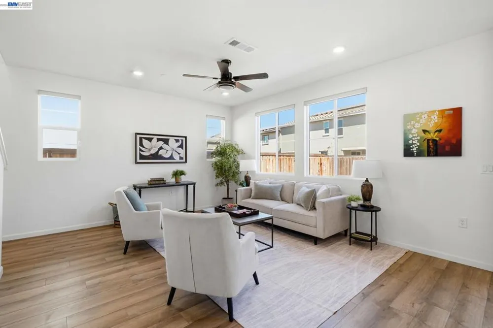 639 Rosedale Way Lathrop, CA 95330