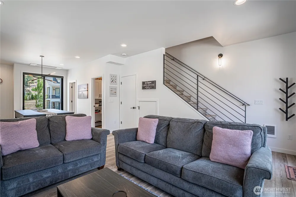 1402 Cottage Lane Chelan, WA 98816