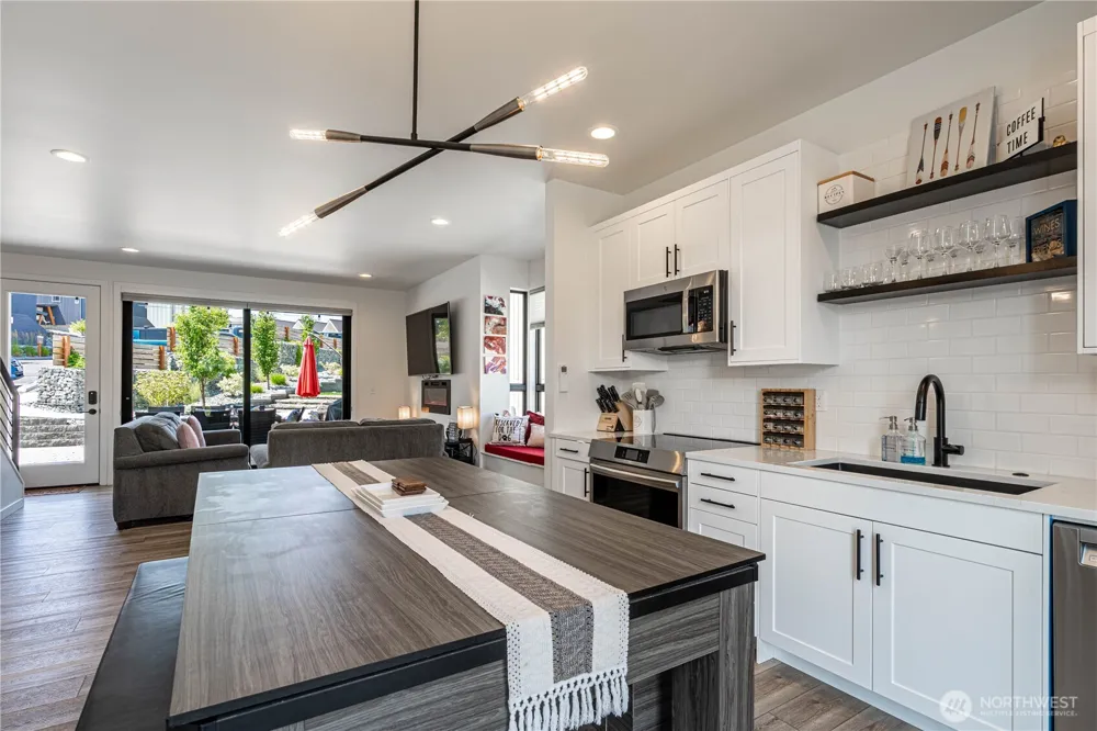 1402 Cottage Lane Chelan, WA 98816