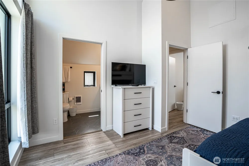 1402 Cottage Lane Chelan, WA 98816