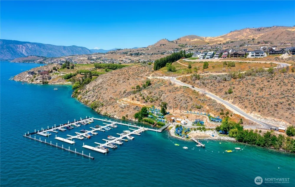 1402 Cottage Lane Chelan, WA 98816