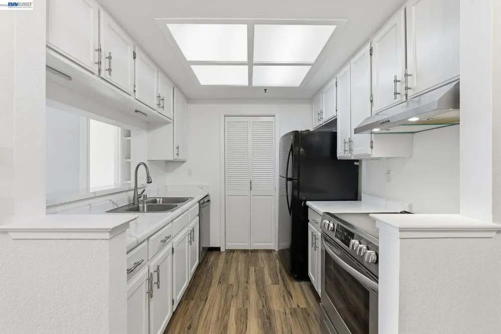 316 Dursey Drive Pinole, CA 94564