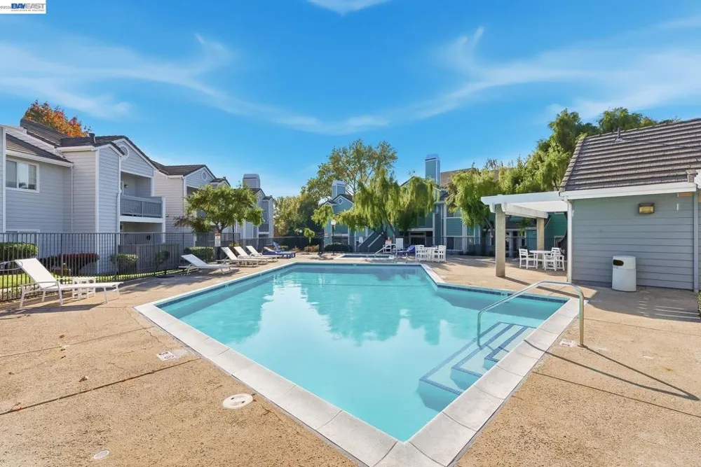 316 Dursey Drive Pinole, CA 94564