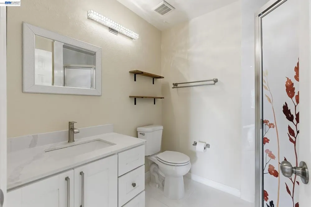 316 Dursey Drive Pinole, CA 94564