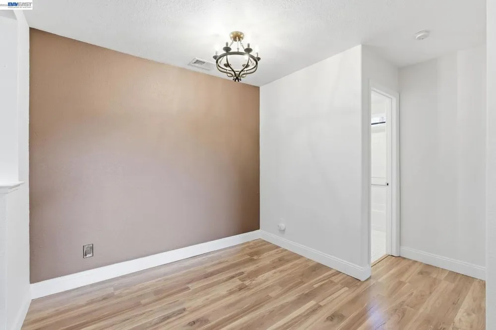 316 Dursey Drive Pinole, CA 94564