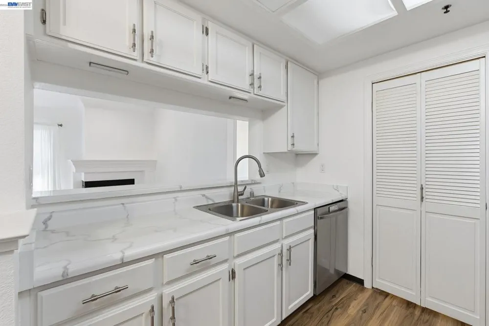 316 Dursey Drive Pinole, CA 94564