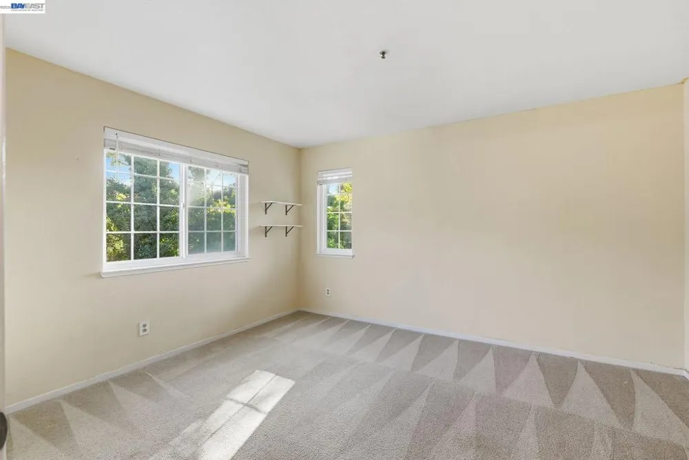 316 Dursey Drive Pinole, CA 94564