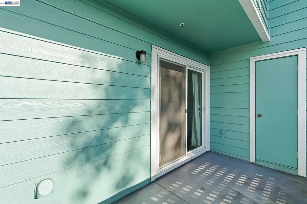 316 Dursey Drive Pinole, CA 94564