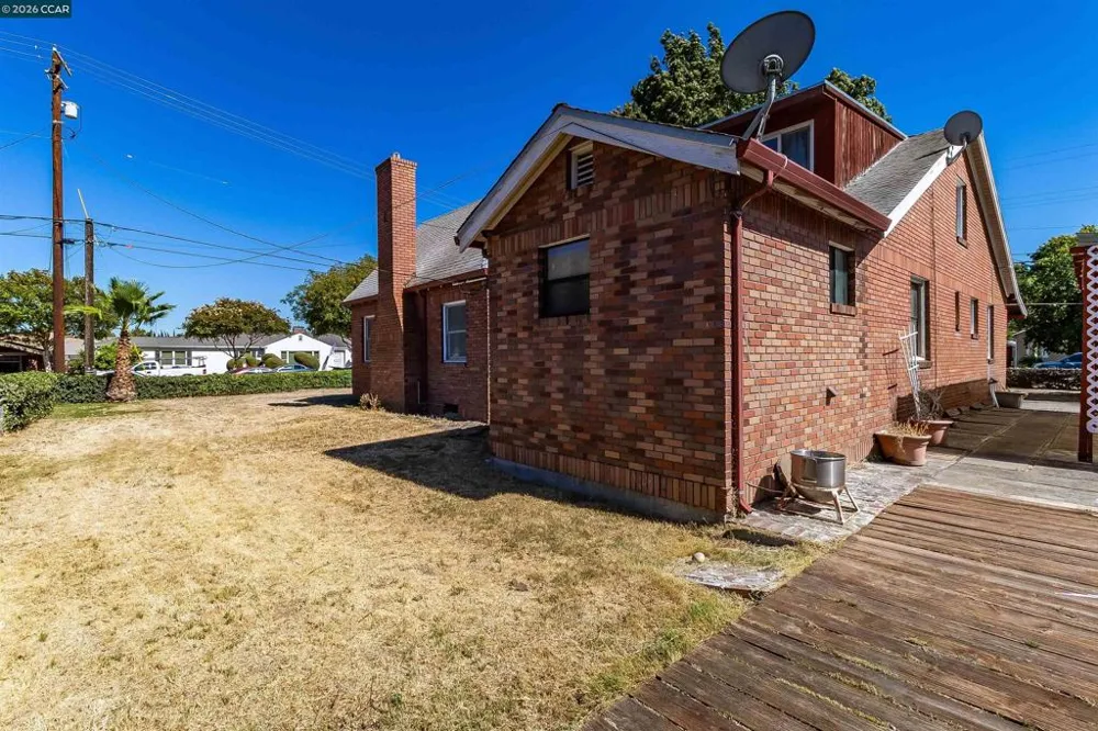 1505 Parker Ave Tracy, CA 95376