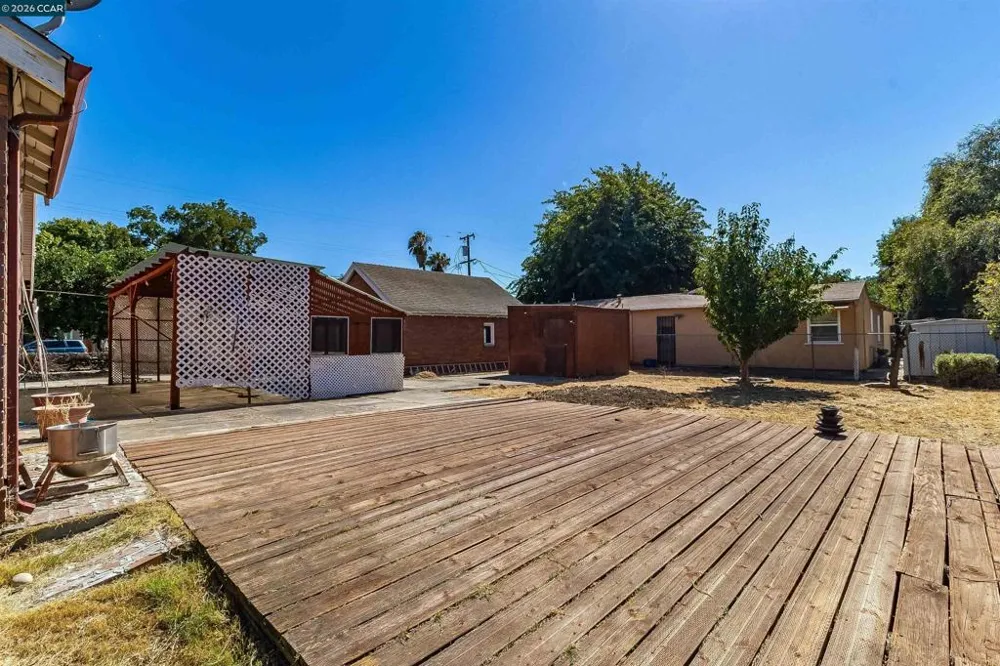1505 Parker Ave Tracy, CA 95376