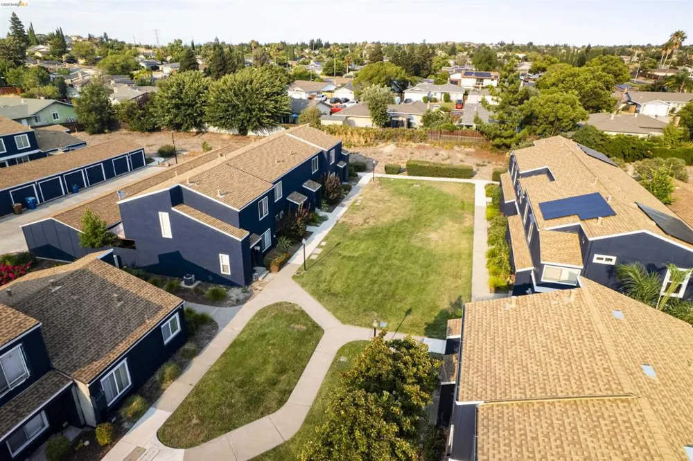 140 El Capitan Ln Antioch, CA 94509