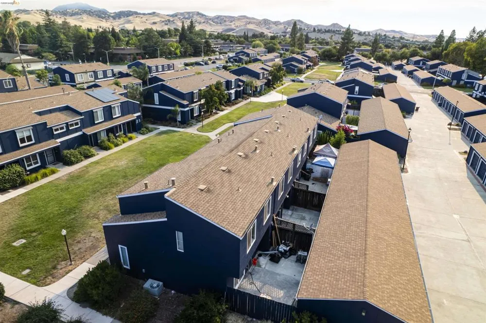 140 El Capitan Ln Antioch, CA 94509