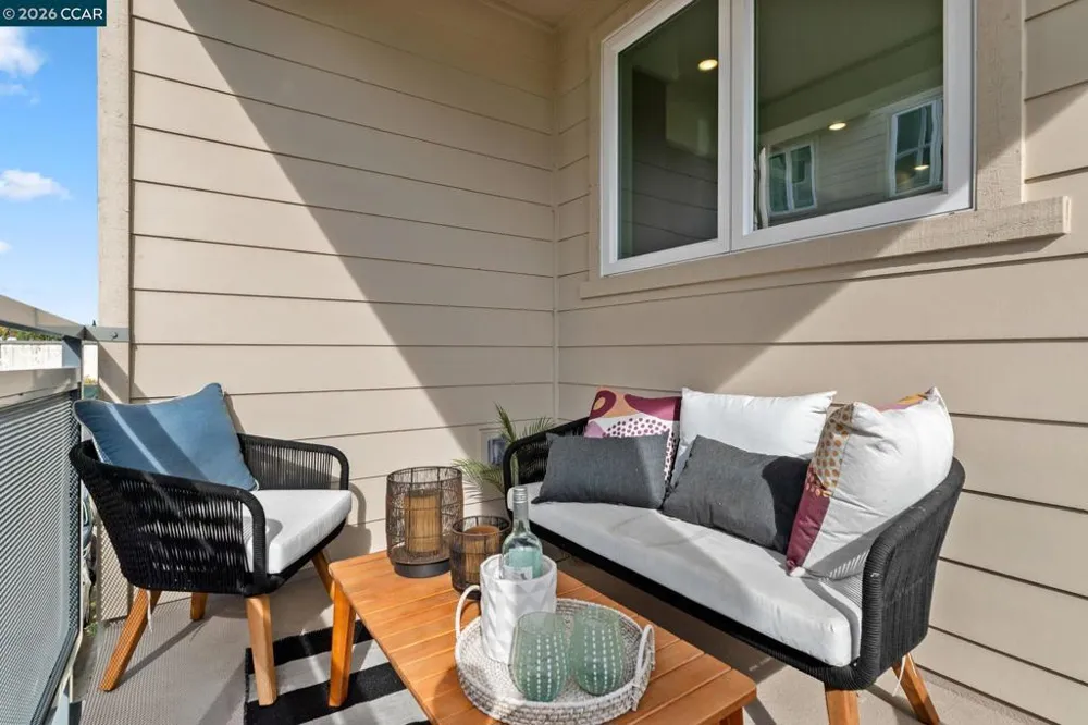 27277 Cosmo Ct Hayward, CA 94544