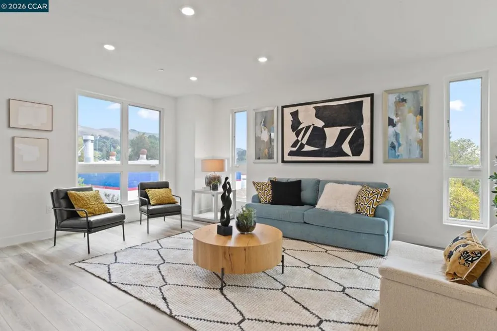 27277 Cosmo Ct Hayward, CA 94544