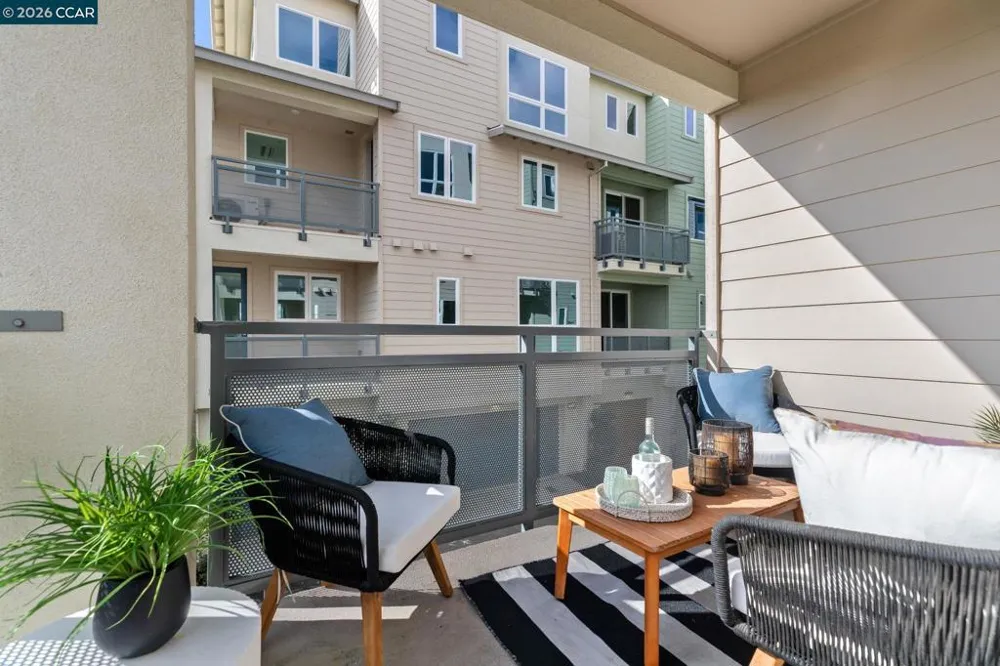 27277 Cosmo Ct Hayward, CA 94544