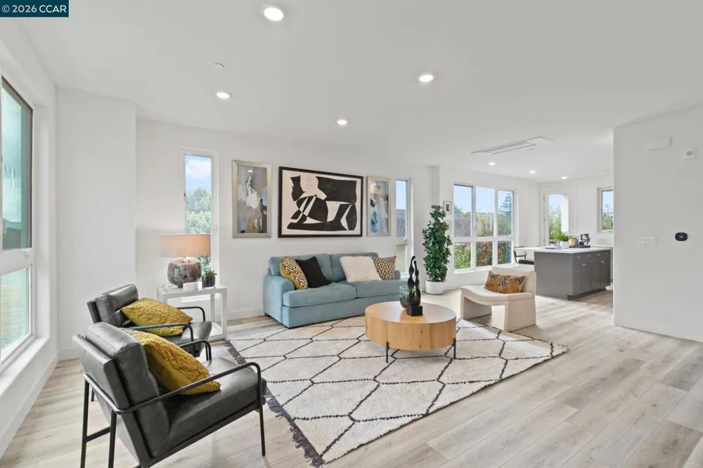 27277 Cosmo Ct Hayward, CA 94544