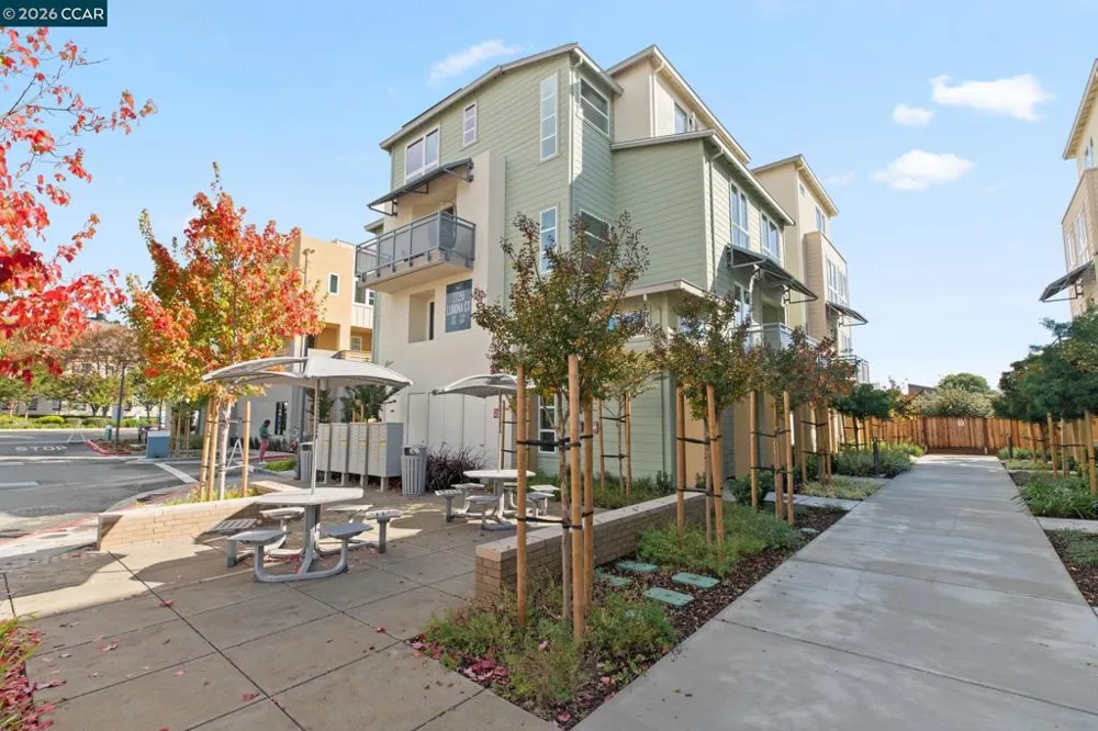 27264 Cosmo Ct Hayward, CA 94544