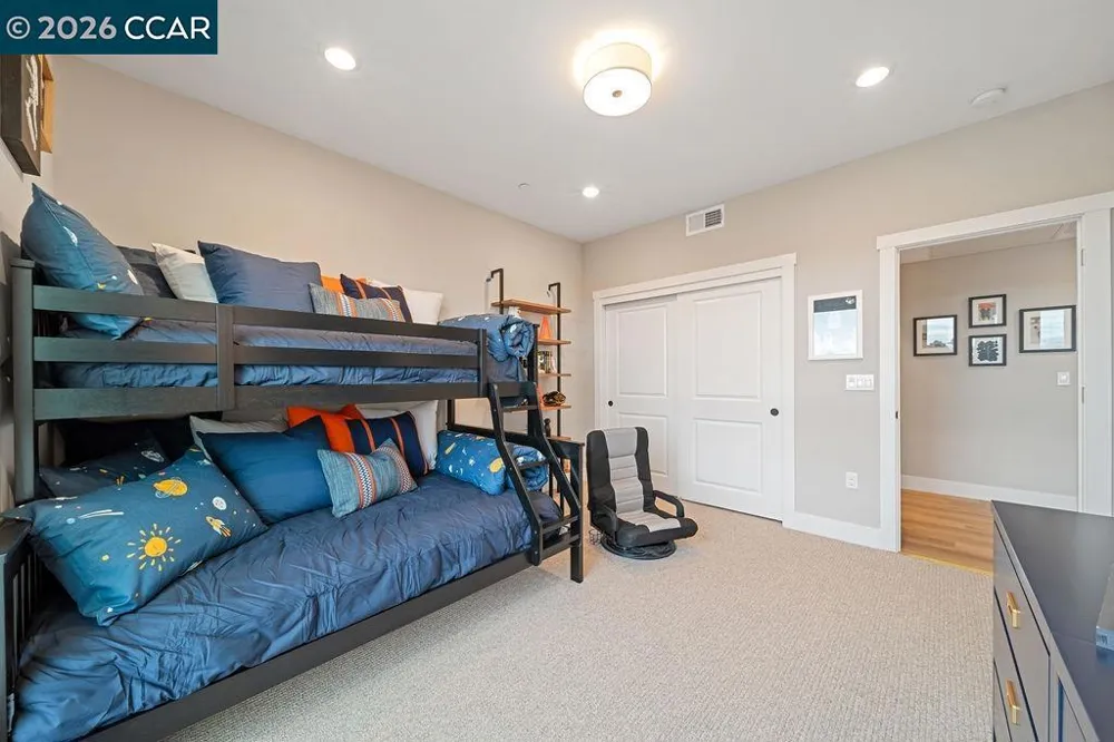 27264 Cosmo Ct Hayward, CA 94544