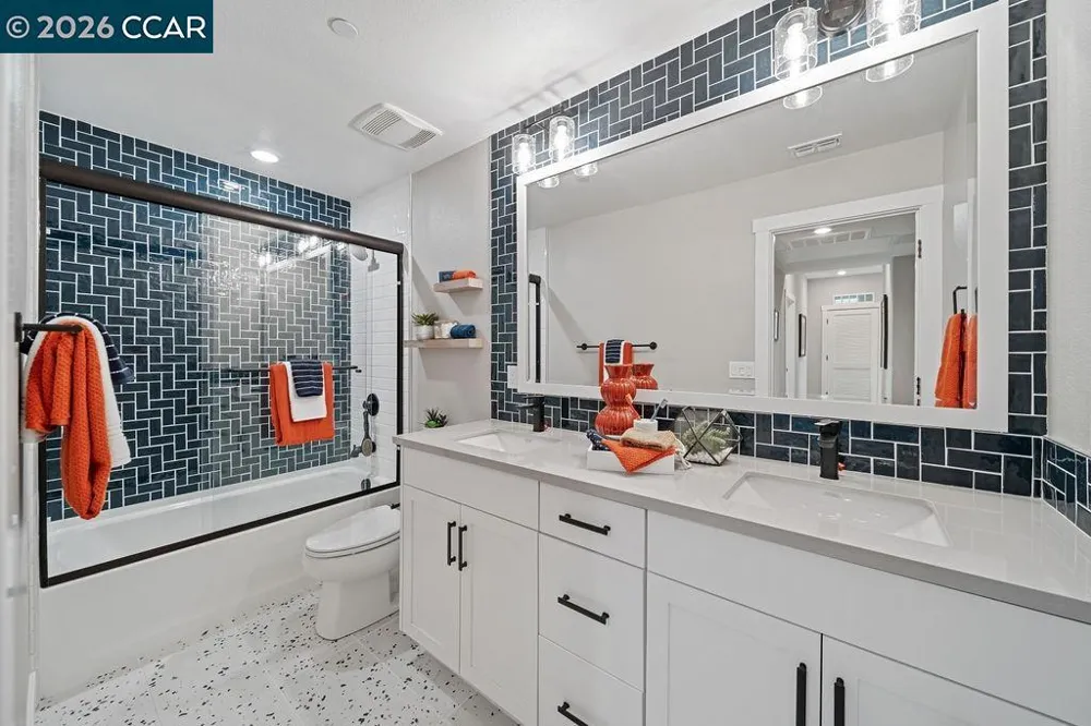 27264 Cosmo Ct Hayward, CA 94544