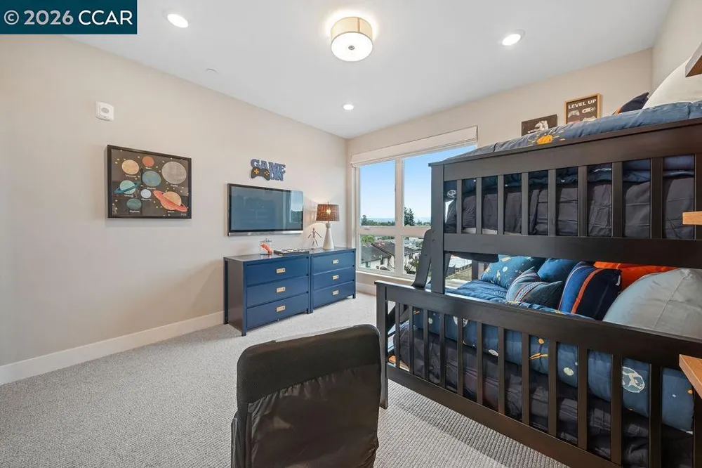 27264 Cosmo Ct Hayward, CA 94544