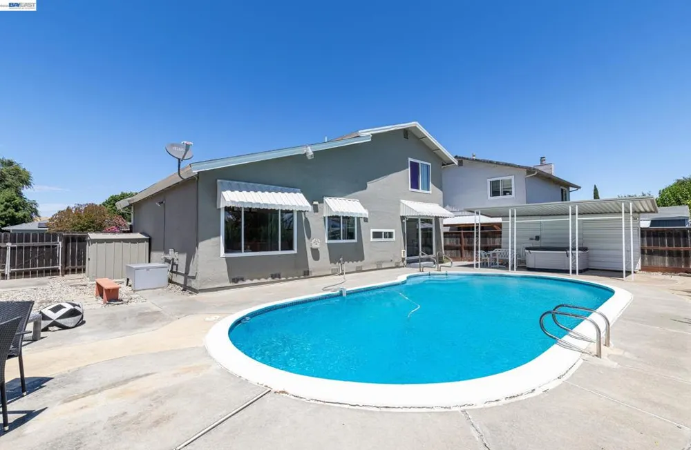 2753 Toland Avenue Fairfield, CA 94534