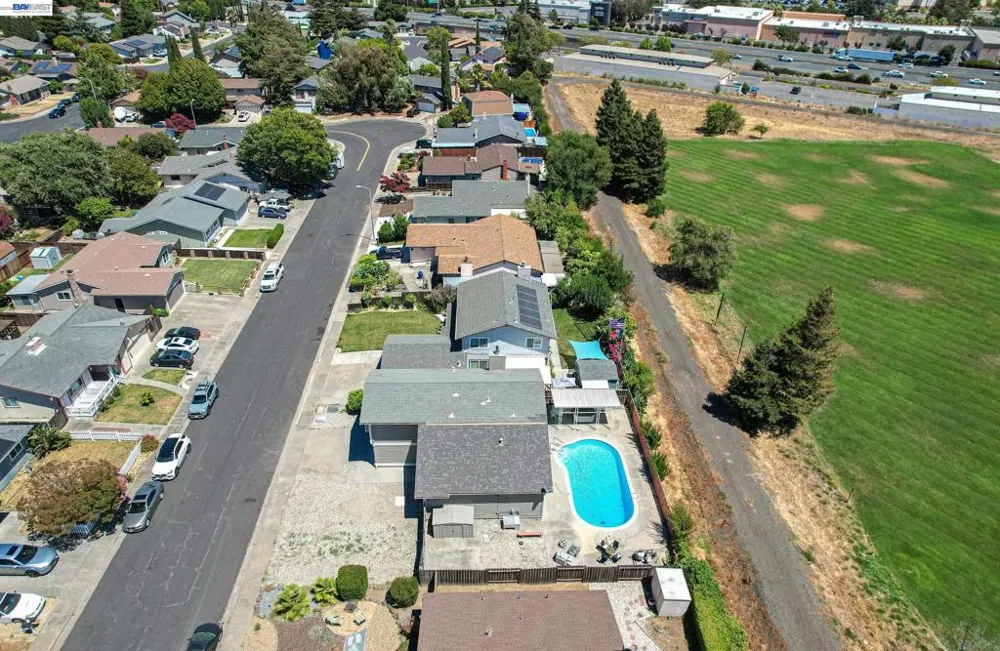 2753 Toland Avenue Fairfield, CA 94534